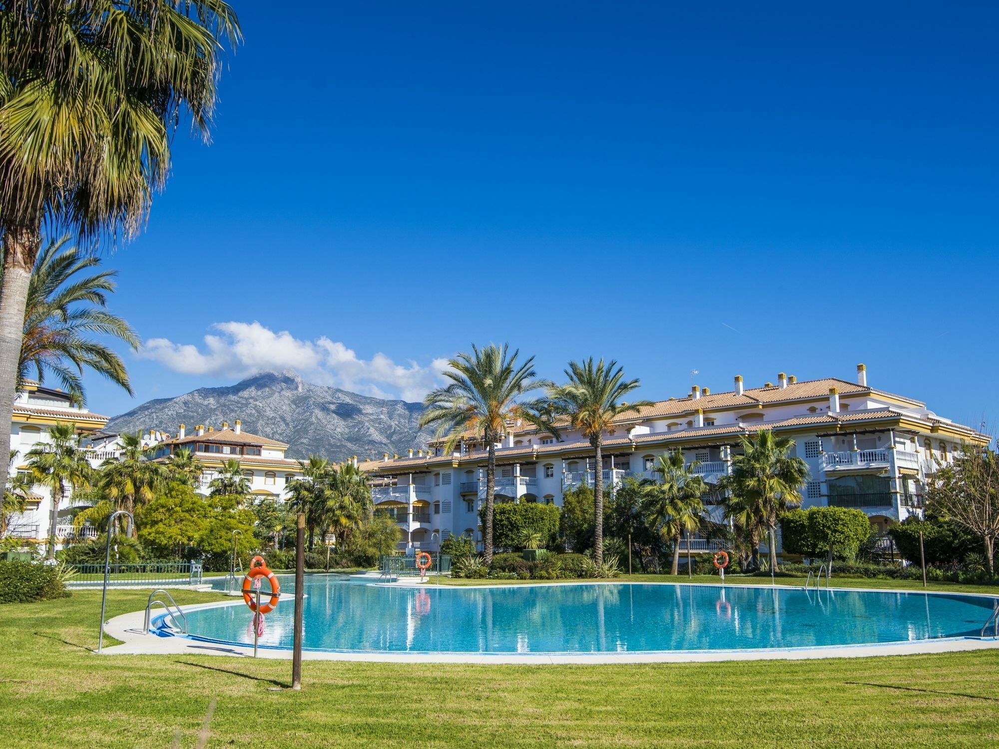 Dama De Noche Playground Apartment Marbella Ngoại thất bức ảnh